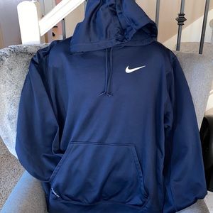 Nike Thermafit pullover